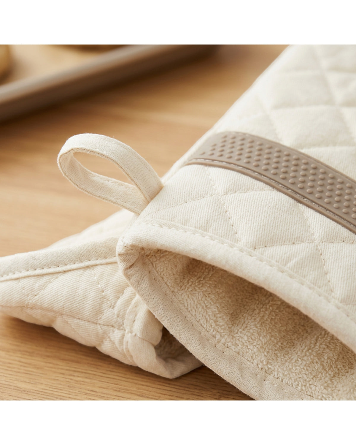 Wpvxg Baking Tray Oven Mitts Cream Pair